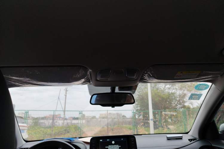 Used Hyundai ENCINO 2018 1.6T Dual-Clutch Zhilian Edition China V Standard Headliner
