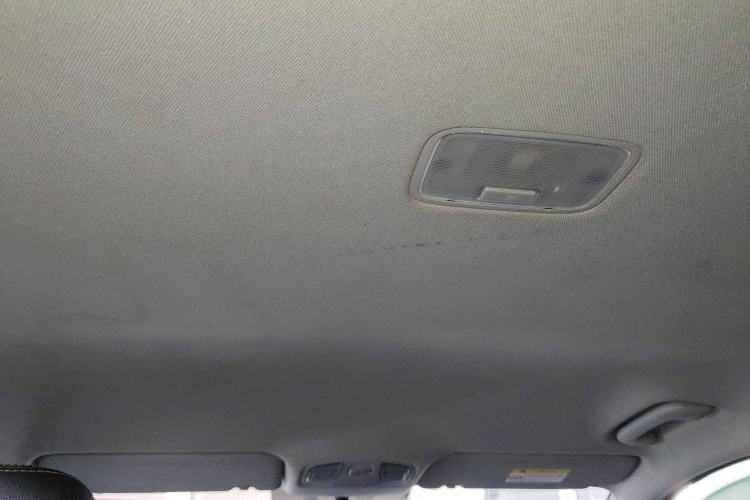 Used Hyundai ENCINO 2018 1.6T Dual-Clutch Zhilian Edition China V Standard Headliner