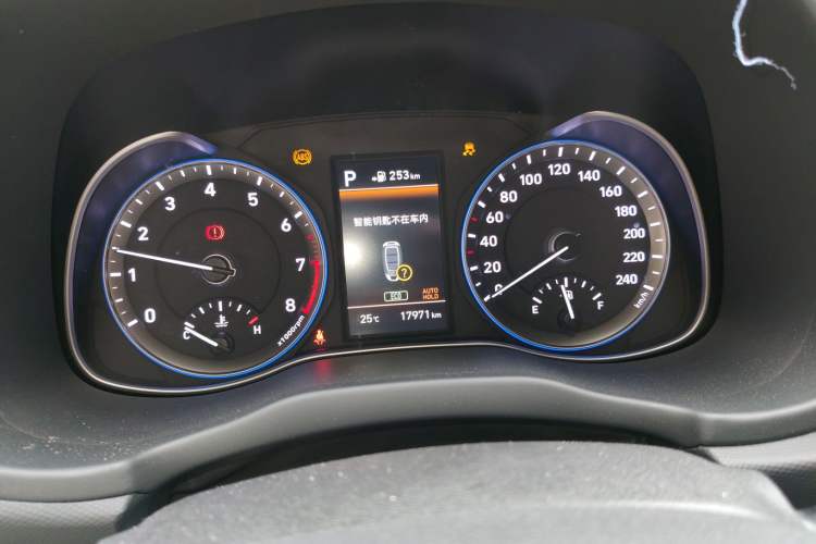 Used Hyundai ENCINO 2018 1.6T Dual-Clutch Zhilian Edition China V Standard Instrument Cluster
