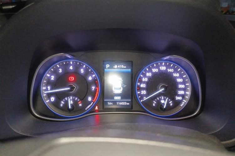 Used Hyundai ENCINO 2018 1.6T Dual-Clutch Zhilian Edition China V Standard Instrument Cluster
