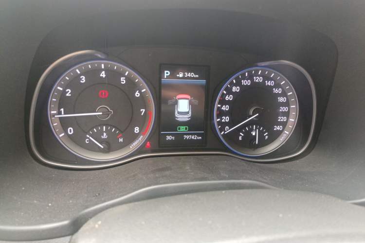 Used Hyundai ENCINO 2018 1.6T Dual-Clutch Zhilian Edition China V Standard Instrument Cluster