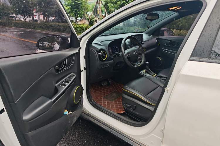 Used Hyundai ENCINO 2018 1.6T Dual-Clutch ZhiPao Edition China V Standard Interior 1