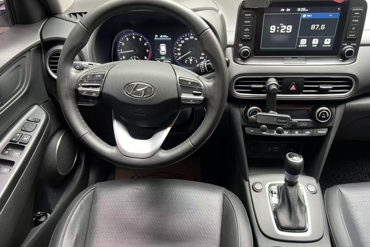Used Hyundai ENCINO 2018 1.6T Dual-Clutch Zhilian Edition China V Standard Interior 1