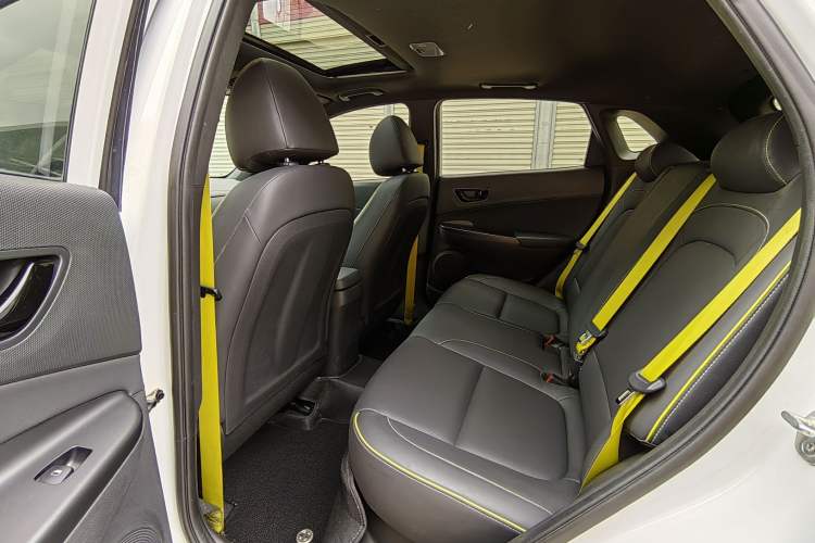 Used Hyundai ENCINO 2018 1.6T Dual-Clutch ZhiPao Edition China V Standard Interior 2