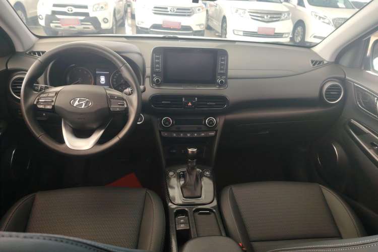 Used Hyundai ENCINO 2018 1.6T Dual-Clutch Zhilian Edition China V Standard Interior 3
