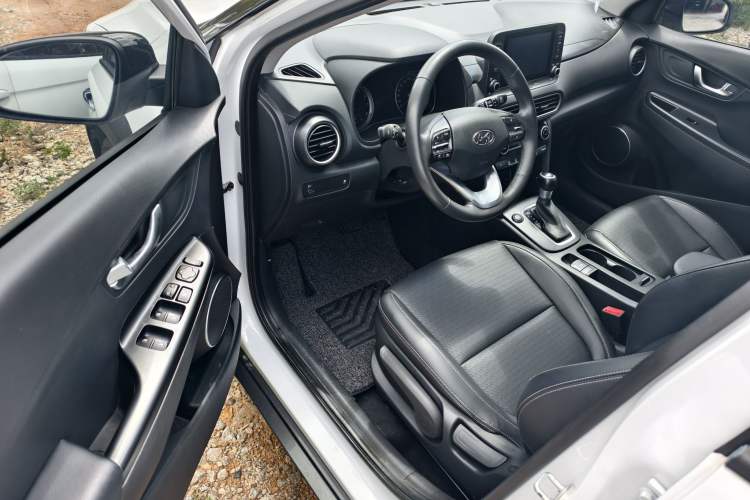 Used Hyundai ENCINO 2018 1.6T Dual-Clutch Zhilian Edition China V Standard Interior 7