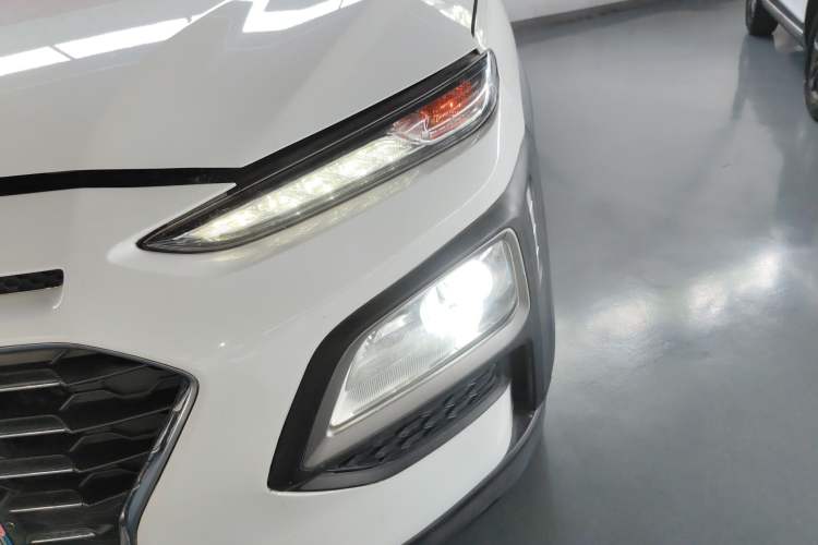 Used Hyundai ENCINO 2018 1.6T Dual-Clutch Zhilian Edition China V Standard Left Front Headlight