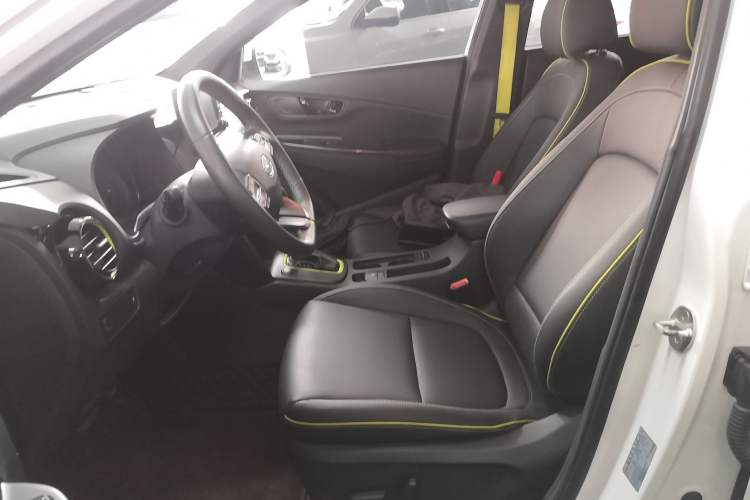 Used Hyundai ENCINO 2018 1.6T Dual-Clutch ZhiPao Edition China V Standard Left Front Seat
