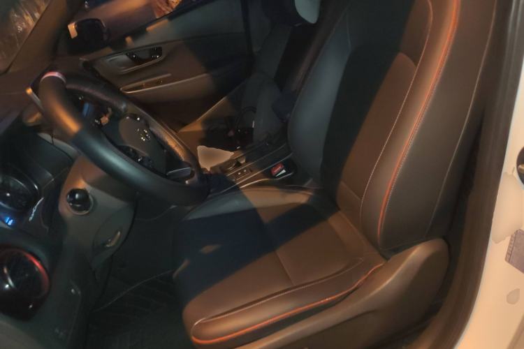 Used Hyundai ENCINO 2018 1.6T Dual-Clutch ZhiPao Edition China V Standard Left Front Seat