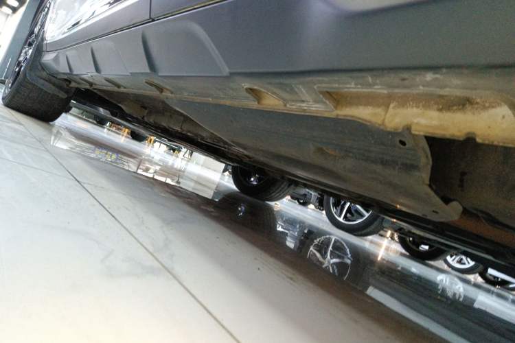Used Hyundai ENCINO 2018 1.6T Dual-Clutch ZhiPao Edition China V Standard Left Side Sill