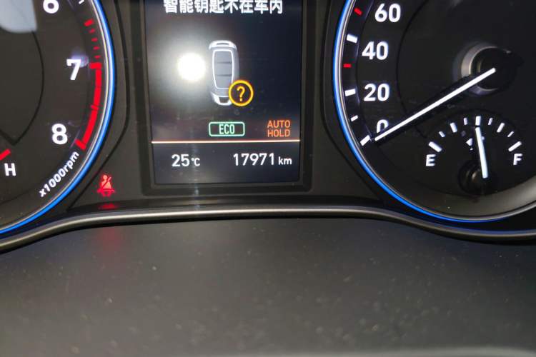 Used Hyundai ENCINO 2018 1.6T Dual-Clutch Zhilian Edition China V Standard Odometer Close Up