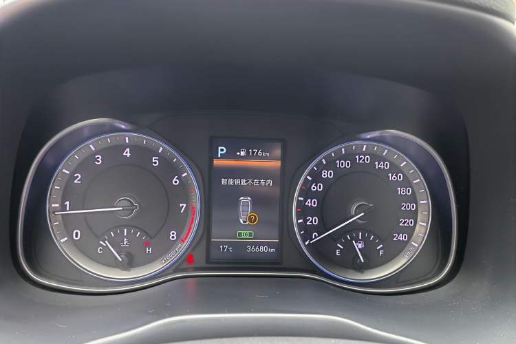 Used Hyundai ENCINO 2018 1.6T Dual-Clutch ZhiPao Edition China V Standard Odometer Close Up