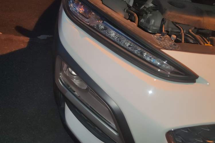 Used Hyundai ENCINO 2018 1.6T Dual-Clutch ZhiPao Edition China V Standard Right Front Headlight