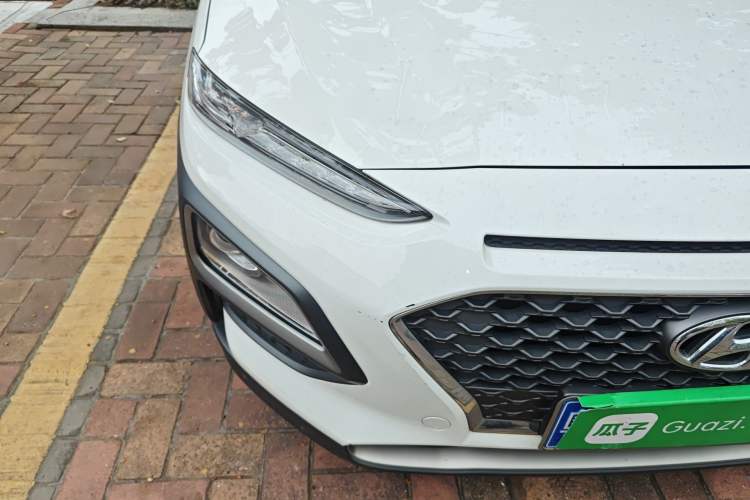 Used Hyundai ENCINO 2018 1.6T Dual-Clutch ZhiPao Edition China V Standard Right Front Headlight