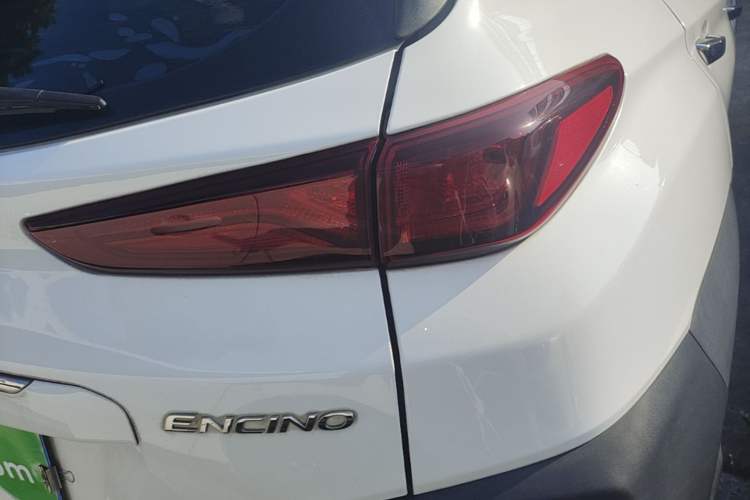 Used Hyundai ENCINO 2018 1.6T Dual-Clutch Zhilian Edition China V Standard Right Rear Taillight