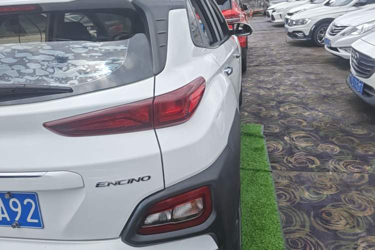 Used Hyundai ENCINO 2018 1.6T Dual-Clutch Zhilian Edition China V Standard Right Rear Taillight