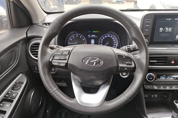 Used Hyundai ENCINO 2018 1.6T Dual-Clutch Zhilian Edition China V Standard Steering Wheel