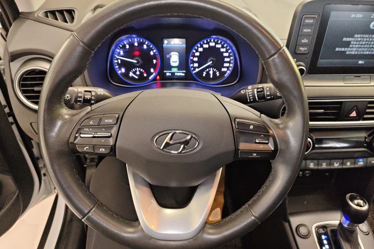 Used Hyundai ENCINO 2018 1.6T Dual-Clutch Zhilian Edition China V Standard Steering Wheel