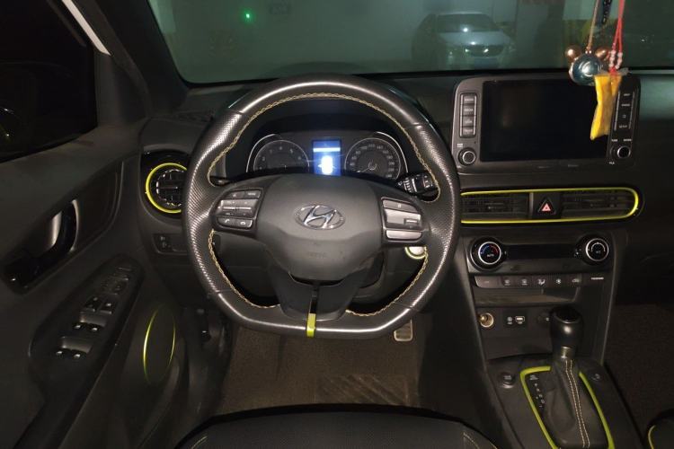Used Hyundai ENCINO 2018 1.6T Dual-Clutch ZhiPao Edition China V Standard Steering Wheel