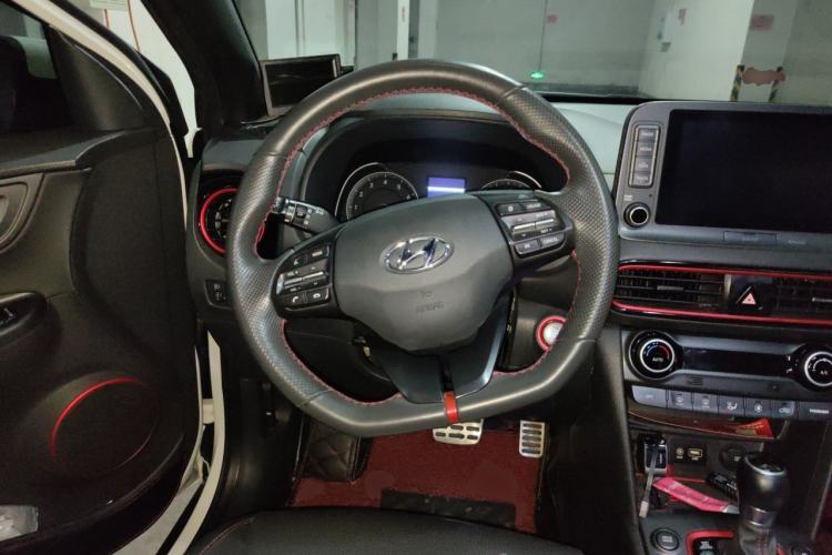 Used Hyundai ENCINO 2018 1.6T Dual-Clutch ZhiPao Edition China V Standard Steering Wheel