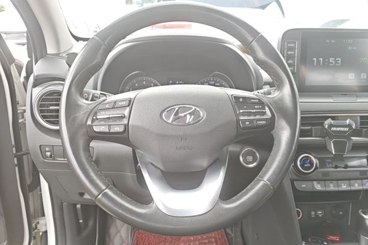 Used Hyundai ENCINO 2018 1.6T Dual-Clutch Zhilian Edition China V Standard Steering Wheel
