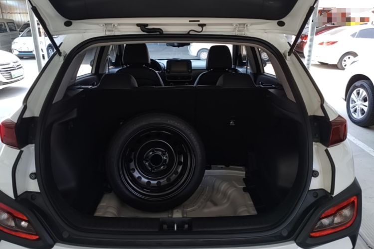 Used Hyundai ENCINO 2018 1.6T Dual-Clutch Zhilian Edition China V Standard Trunk