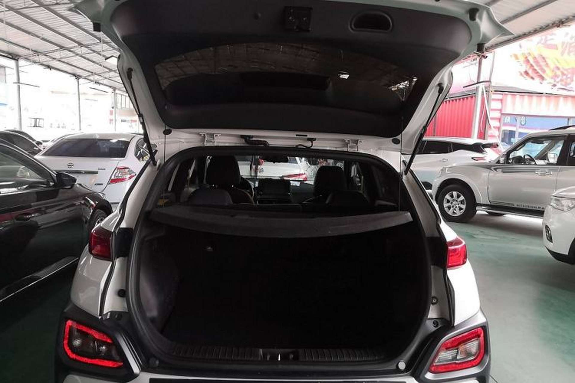 Used Hyundai ENCINO 2018 1.6T Dual-Clutch ZhiPao Edition China V Standard Trunk