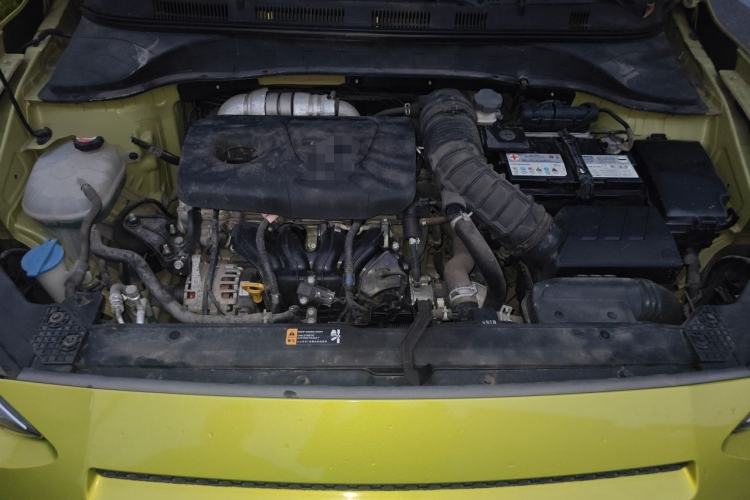 Used Hyundai ENCINO 2018 1.6T Dual-Clutch ZhiPao Edition China V Standard Engine Bay