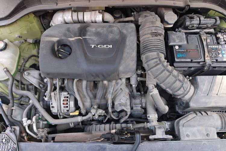 Used Hyundai ENCINO 2018 1.6T Dual-Clutch Zhilian Edition China V Standard Engine Bay