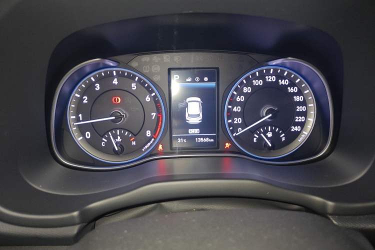 Used Hyundai ENCINO 2018 1.6T Dual-Clutch ZhiPao Edition China V Standard Instrument Cluster