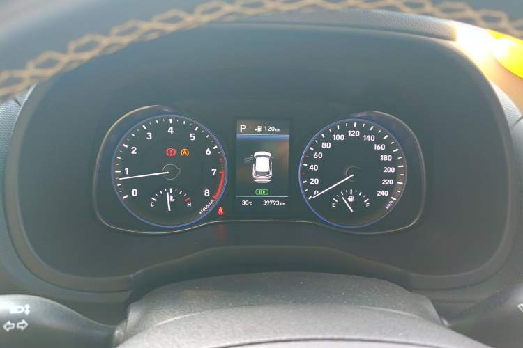 Used Hyundai ENCINO 2018 1.6T Dual-Clutch ZhiPao Edition China V Standard Instrument Cluster