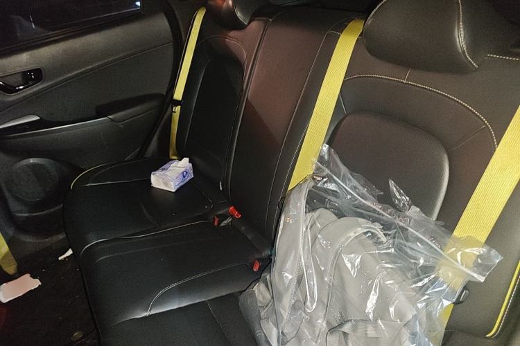 Used Hyundai ENCINO 2018 1.6T Dual-Clutch ZhiPao Edition China V Standard Left Rear Seat