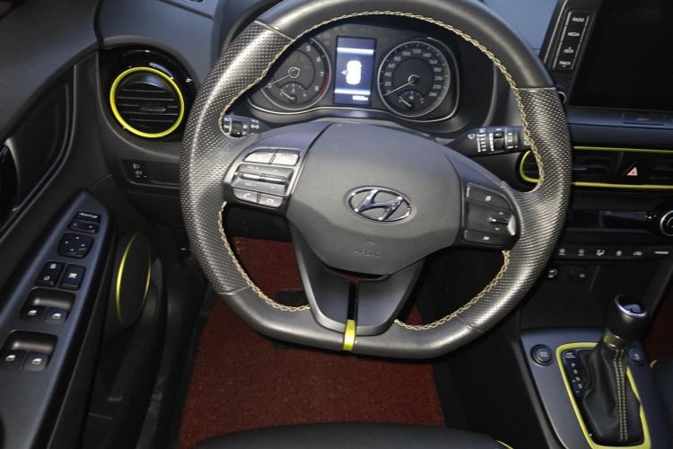 Used Hyundai ENCINO 2018 1.6T Dual-Clutch ZhiPao Edition China V Standard Steering Wheel