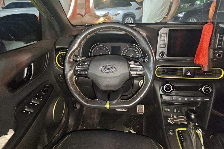 Used Hyundai ENCINO 2018 1.6T Dual-Clutch ZhiPao Edition China V Standard Steering Wheel