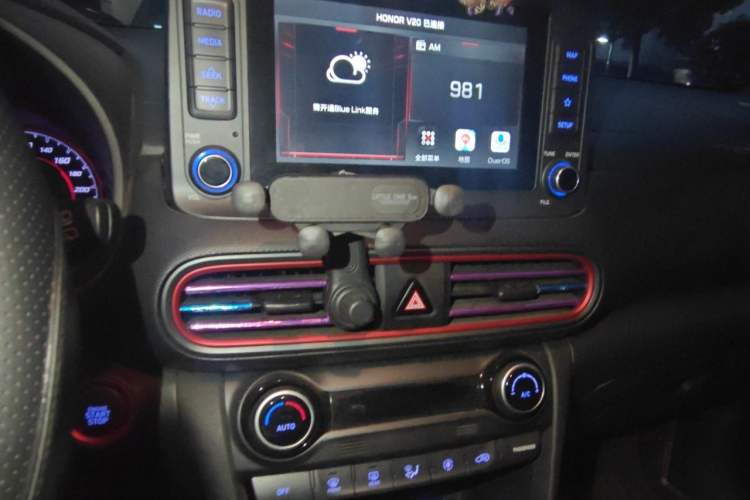 Used Hyundai ENCINO 2019 1.6T Iron Man Edition Audio And AC Panel
