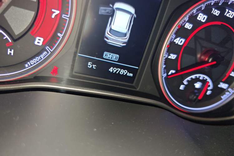 Used Hyundai ENCINO 2019 1.6T Iron Man Edition Odometer Close Up