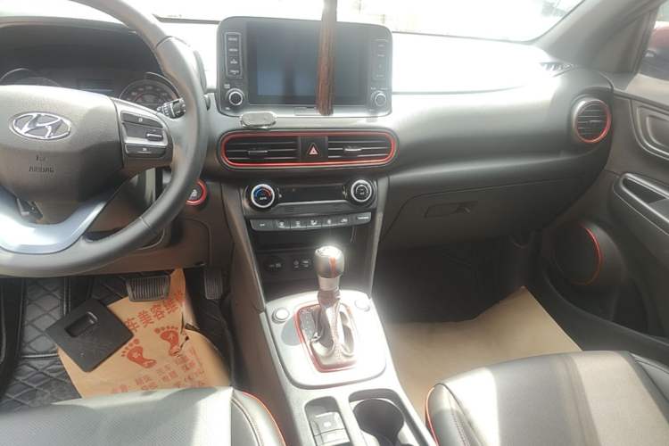 Used Hyundai ENCINO 2019 1.6T Iron Man Edition Audio And AC Panel