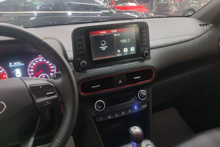 Used Hyundai ENCINO 2019 1.6T Iron Man Edition Audio And AC Panel