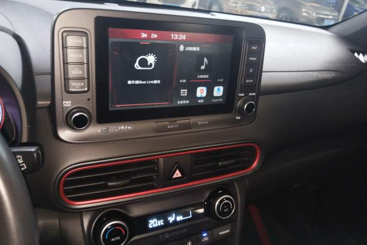 Used Hyundai ENCINO 2019 1.6T Iron Man Edition Audio And AC Panel