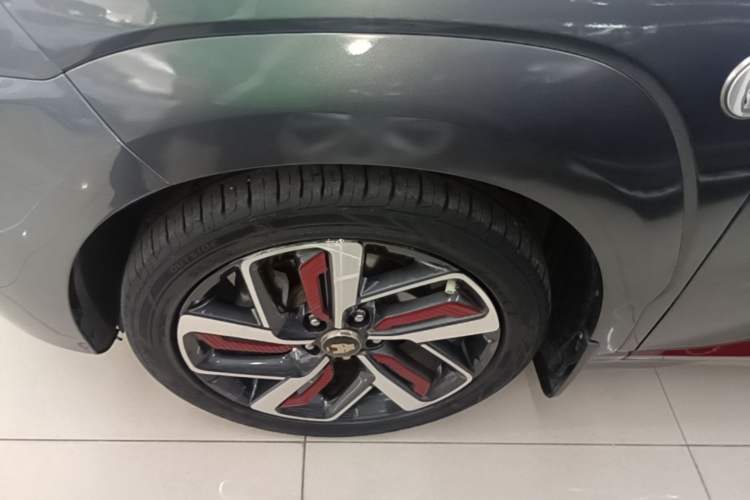 Used Hyundai ENCINO 2019 1.6T Iron Man Edition Exterior 4