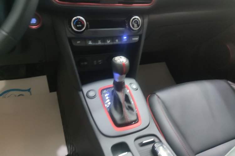Used Hyundai ENCINO 2019 1.6T Iron Man Edition Gear Lever