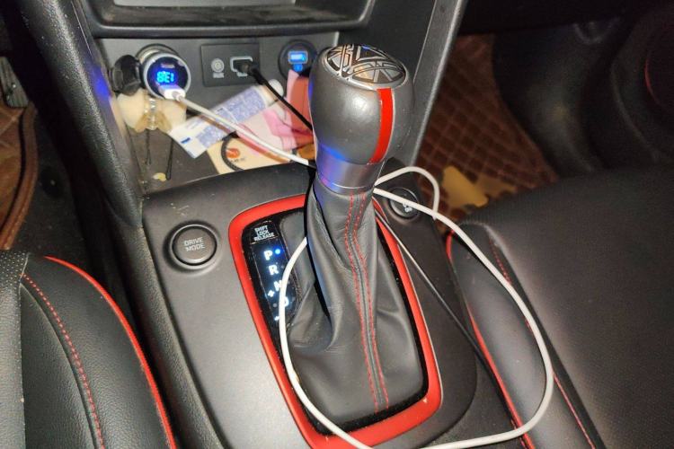 Used Hyundai ENCINO 2019 1.6T Iron Man Edition Gear Lever