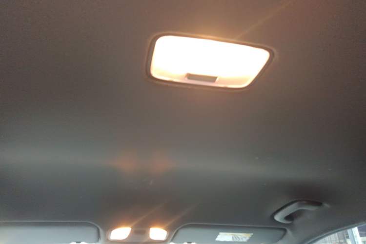 Used Hyundai ENCINO 2019 1.6T Iron Man Edition Headliner