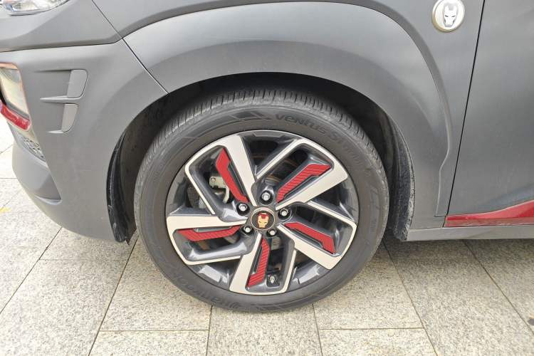 Used Hyundai ENCINO 2019 1.6T Iron Man Edition Left Front Wheel Hub