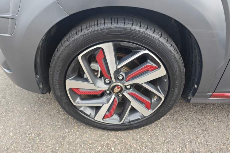 Used Hyundai ENCINO 2019 1.6T Iron Man Edition Left Front Wheel Hub