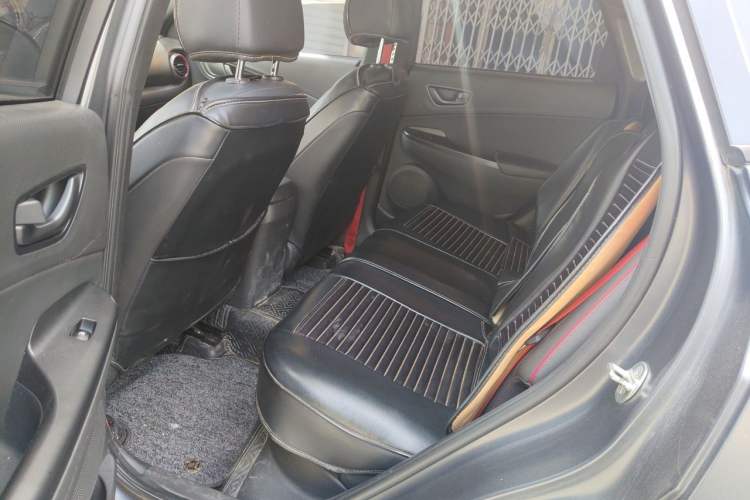 Used Hyundai ENCINO 2019 1.6T Iron Man Edition Left Rear Seat