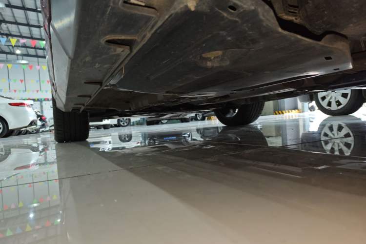 Used Hyundai ENCINO 2019 1.6T Iron Man Edition Left Side Sill