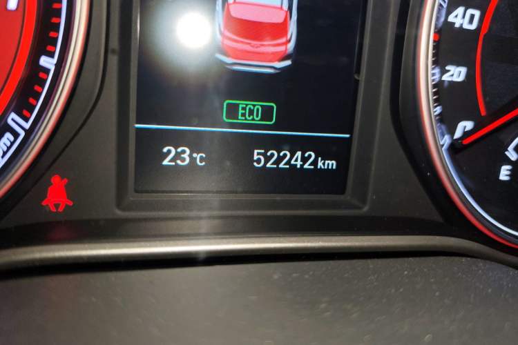 Used Hyundai ENCINO 2019 1.6T Iron Man Edition Odometer Close Up