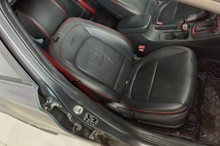 Used Hyundai ENCINO 2019 1.6T Iron Man Edition Right Front Seat