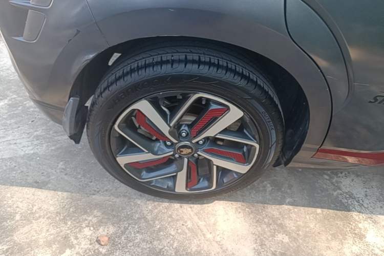 Used Hyundai ENCINO 2019 1.6T Iron Man Edition Right Rear Wheel Hub